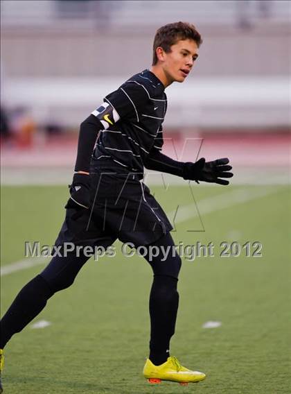 Thumbnail 2 in Pearland vs Angleton (Friendswood Invitational) photogallery.