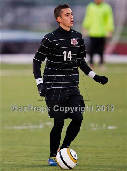 Thumbnail 1 in Pearland vs Angleton (Friendswood Invitational) photogallery.