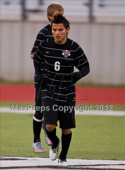 Thumbnail 3 in Pearland vs Angleton (Friendswood Invitational) photogallery.