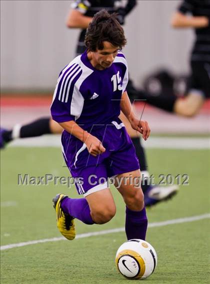 Thumbnail 2 in Pearland vs Angleton (Friendswood Invitational) photogallery.