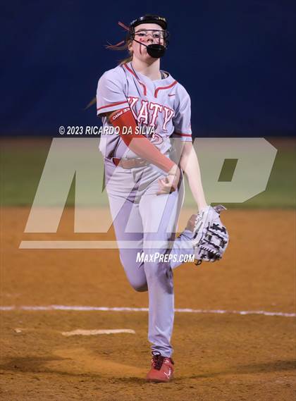 Thumbnail 1 in Tompkins vs Katy photogallery.