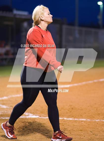Thumbnail 2 in Tompkins vs Katy photogallery.