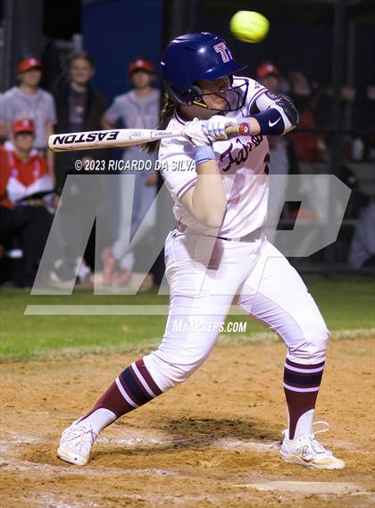 Thumbnail 2 in Tompkins vs Katy photogallery.