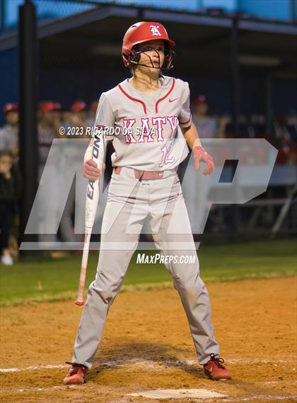 Thumbnail 2 in Tompkins vs Katy photogallery.