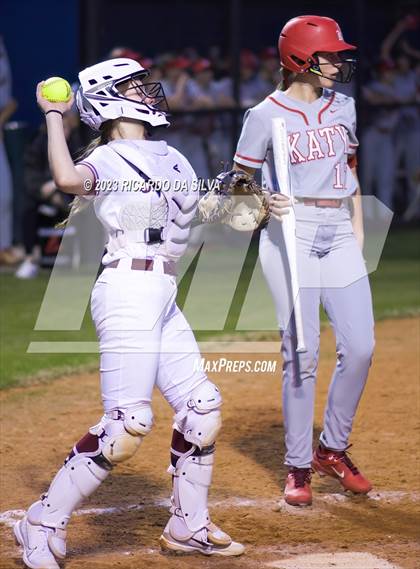 Thumbnail 1 in Tompkins vs Katy photogallery.