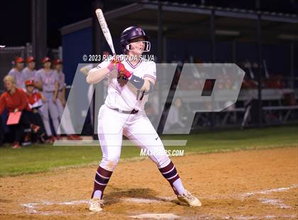 Thumbnail 2 in Tompkins vs Katy photogallery.