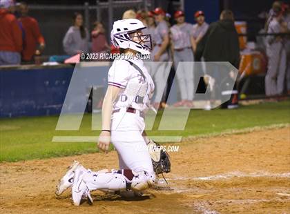 Thumbnail 3 in Tompkins vs Katy photogallery.