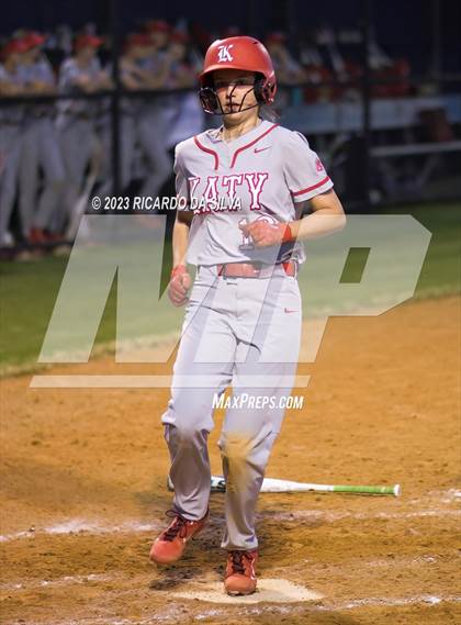 Thumbnail 3 in Tompkins vs Katy photogallery.