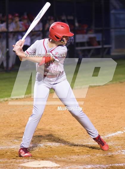 Thumbnail 2 in Tompkins vs Katy photogallery.