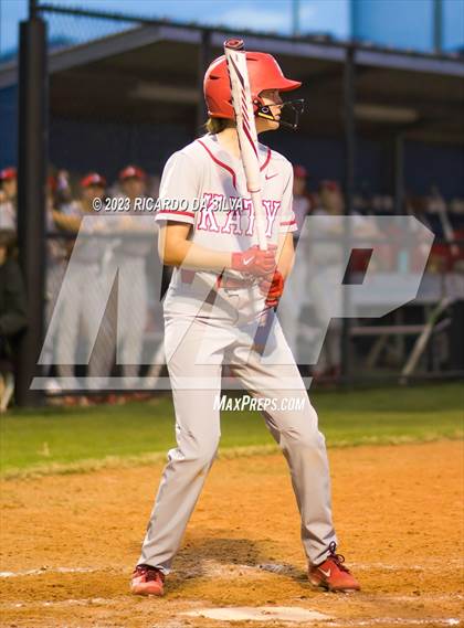 Thumbnail 3 in Tompkins vs Katy photogallery.