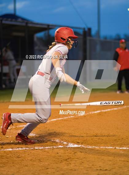 Thumbnail 3 in Tompkins vs Katy photogallery.