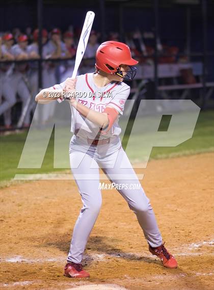 Thumbnail 3 in Tompkins vs Katy photogallery.