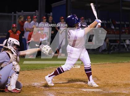 Thumbnail 2 in Tompkins vs Katy photogallery.