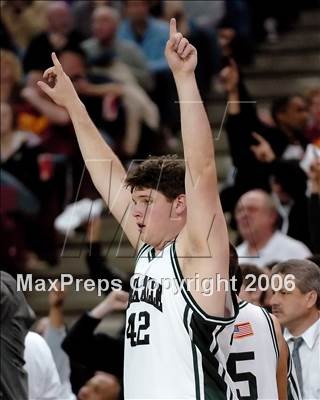 Thumbnail 1 in Clovis West vs. De La Salle (CIF State D1 Final) photogallery.