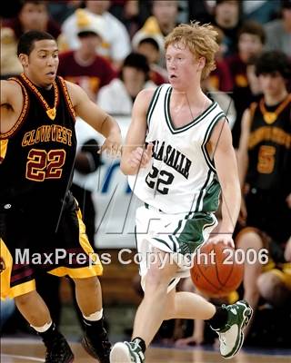 Thumbnail 3 in Clovis West vs. De La Salle (CIF State D1 Final) photogallery.