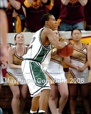 Thumbnail 3 in Clovis West vs. De La Salle (CIF State D1 Final) photogallery.