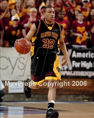 Thumbnail 1 in Clovis West vs. De La Salle (CIF State D1 Final) photogallery.