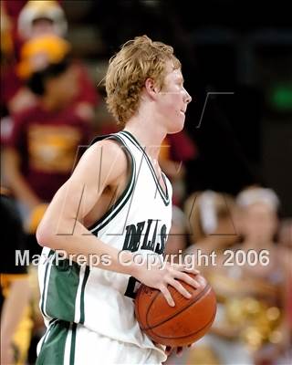 Thumbnail 3 in Clovis West vs. De La Salle (CIF State D1 Final) photogallery.