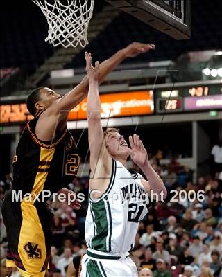 Thumbnail 2 in Clovis West vs. De La Salle (CIF State D1 Final) photogallery.