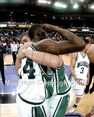 Thumbnail 1 in Clovis West vs. De La Salle (CIF State D1 Final) photogallery.