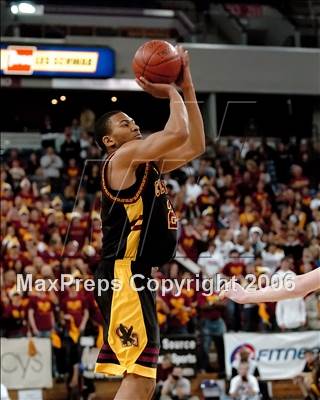 Thumbnail 3 in Clovis West vs. De La Salle (CIF State D1 Final) photogallery.