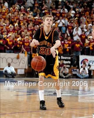 Thumbnail 1 in Clovis West vs. De La Salle (CIF State D1 Final) photogallery.