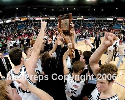 Thumbnail 3 in Clovis West vs. De La Salle (CIF State D1 Final) photogallery.
