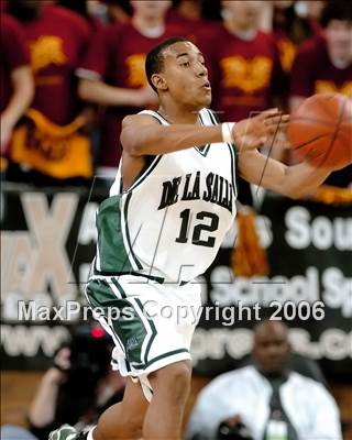 Thumbnail 1 in Clovis West vs. De La Salle (CIF State D1 Final) photogallery.