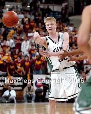 Thumbnail 3 in Clovis West vs. De La Salle (CIF State D1 Final) photogallery.