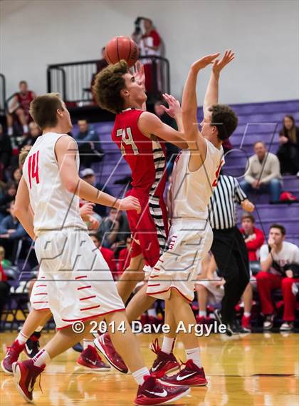 Thumbnail 2 in Spanish Fork vs. Park City (Riverton Holiday Tournament) photogallery.