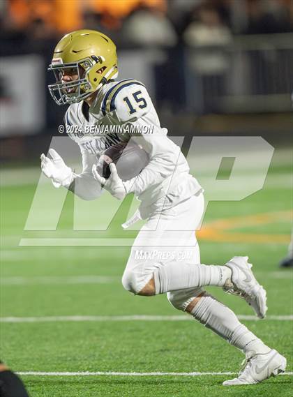 Thumbnail 2 in West Albany @ Dallas (OHSAA 5A Quarterfinal) photogallery.