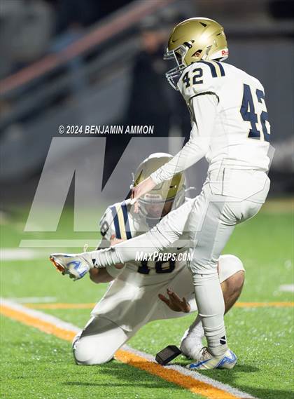 Thumbnail 3 in West Albany @ Dallas (OHSAA 5A Quarterfinal) photogallery.