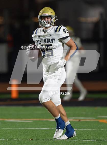 Thumbnail 3 in West Albany @ Dallas (OHSAA 5A Quarterfinal) photogallery.