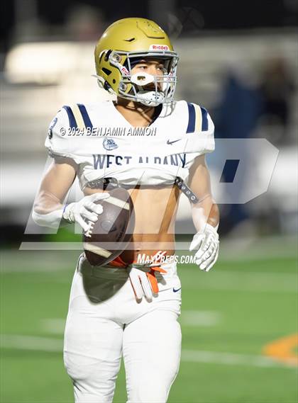 Thumbnail 1 in West Albany @ Dallas (OHSAA 5A Quarterfinal) photogallery.