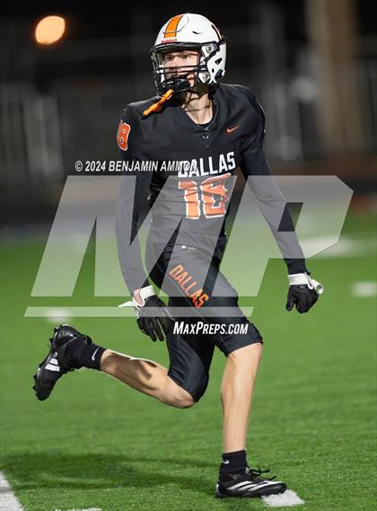 Thumbnail 3 in West Albany @ Dallas (OHSAA 5A Quarterfinal) photogallery.