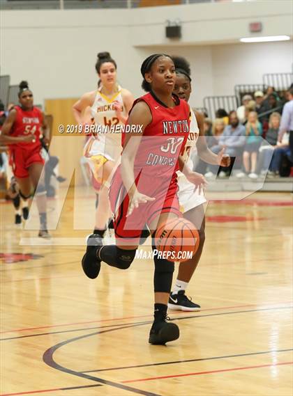 Thumbnail 3 in Newton-Conover vs. Hickory photogallery.