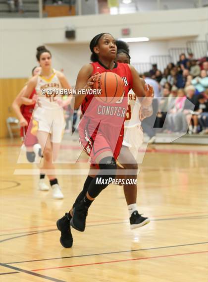 Thumbnail 1 in Newton-Conover vs. Hickory photogallery.
