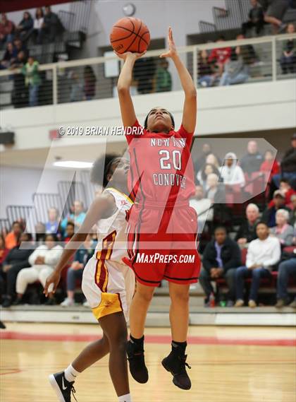 Thumbnail 2 in Newton-Conover vs. Hickory photogallery.