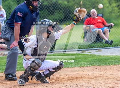Thumbnail 1 in East central @ Lawrenceburg photogallery.