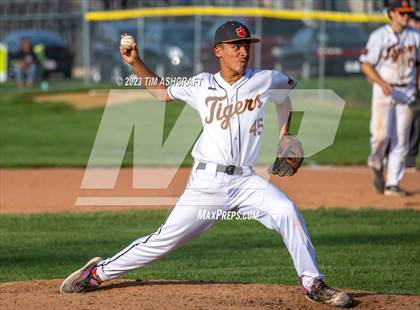 Thumbnail 2 in East central @ Lawrenceburg photogallery.