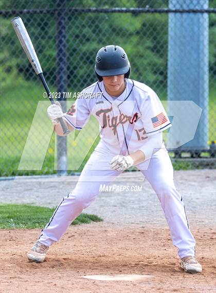 Thumbnail 1 in East central @ Lawrenceburg photogallery.