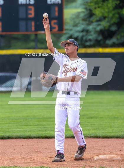 Thumbnail 3 in East central @ Lawrenceburg photogallery.