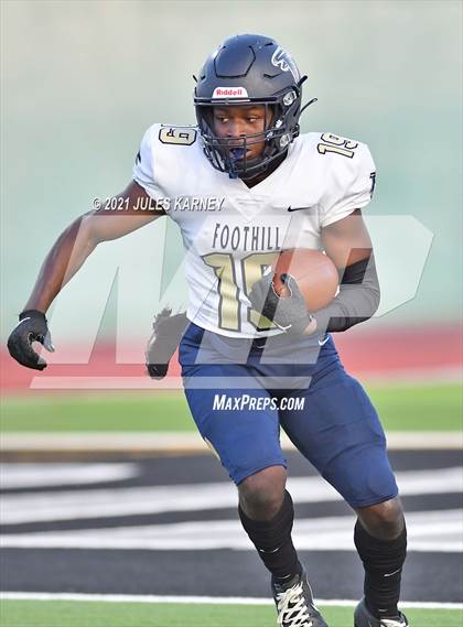Thumbnail 1 in Foothill @ Palo Verde photogallery.