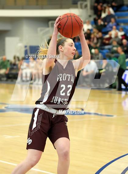 Thumbnail 2 in Nashoba Regional vs. Groton-Dunstable (MIAA Division 2 Central Final) photogallery.