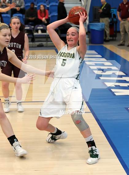 Thumbnail 2 in Nashoba Regional vs. Groton-Dunstable (MIAA Division 2 Central Final) photogallery.