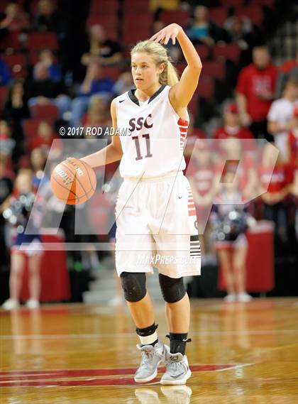 Thumbnail 2 in South Sioux City vs. Norris (NSAA Class B Final) photogallery.