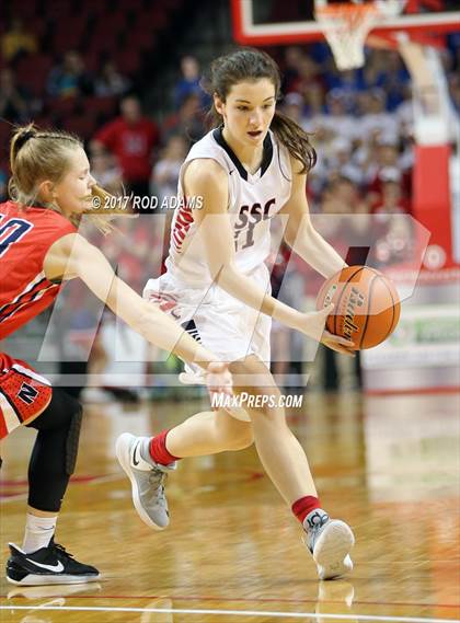 Thumbnail 3 in South Sioux City vs. Norris (NSAA Class B Final) photogallery.