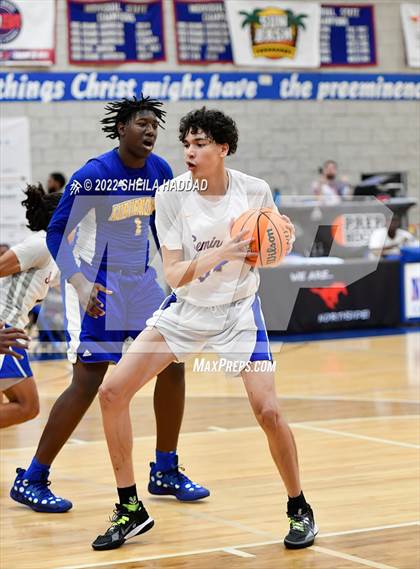 Thumbnail 1 in Auburndale vs Southeast (Sunbash Tournament) photogallery.