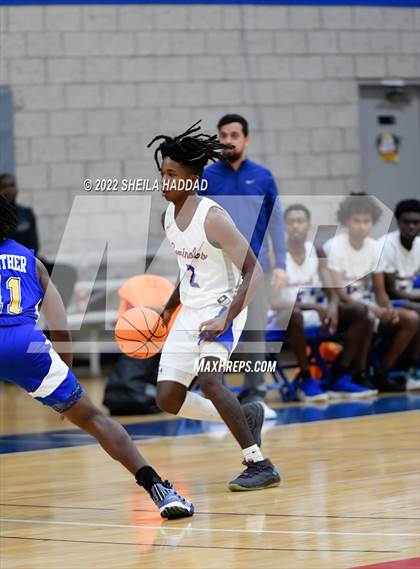 Thumbnail 3 in Auburndale vs Southeast (Sunbash Tournament) photogallery.