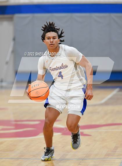 Thumbnail 1 in Auburndale vs Southeast (Sunbash Tournament) photogallery.